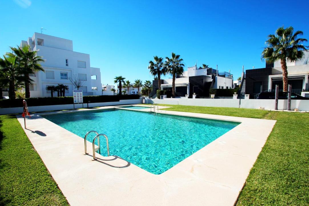 Casa D'Alessandro Dehesa de Campoamor  Bagian luar foto